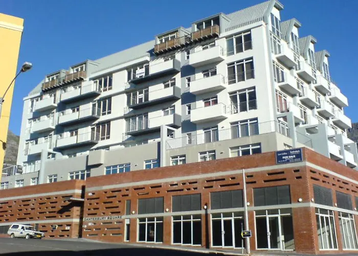 Canterbury Square Apartments